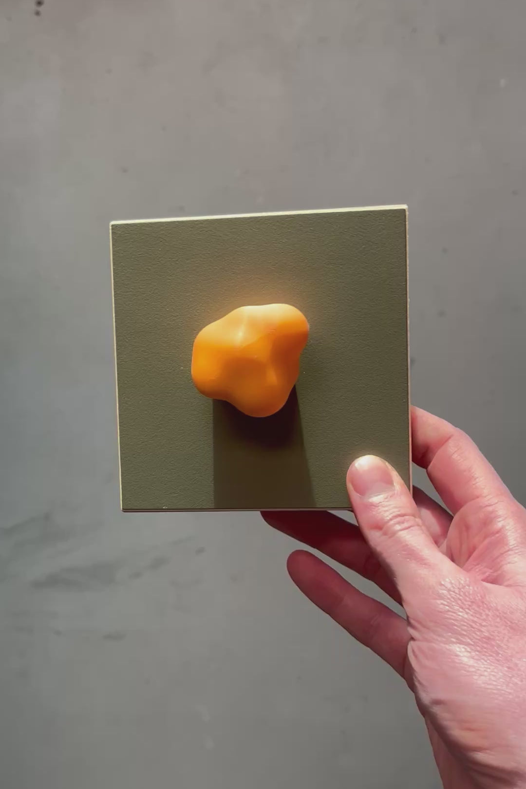 Load video: Nimbus handle