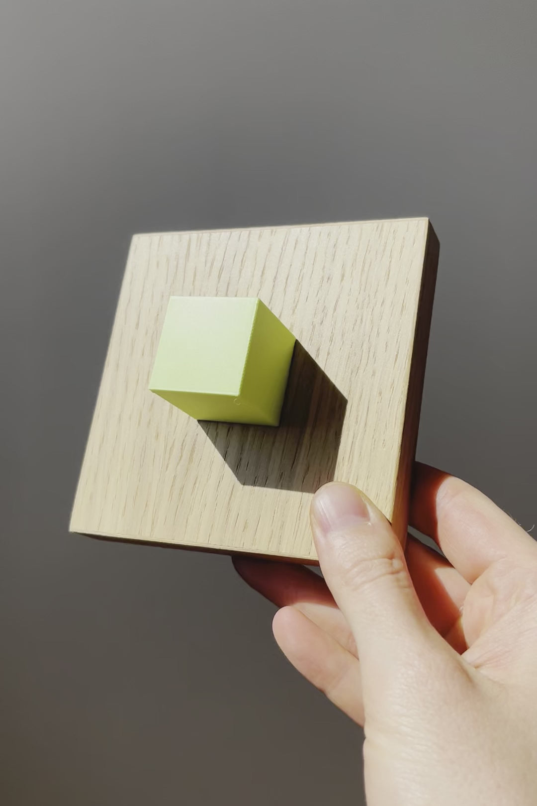 Load video: Block handle