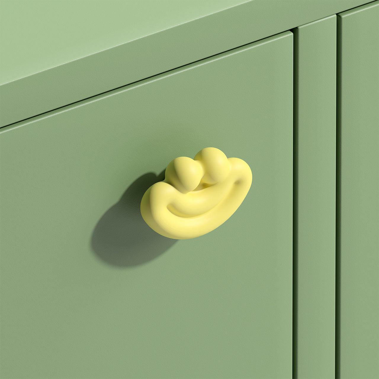 Smile handle